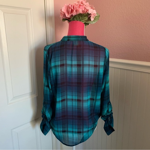 👗Women’s Blue Plaid Chiffon Crossover Blouse, size S - Picture 8 of 8